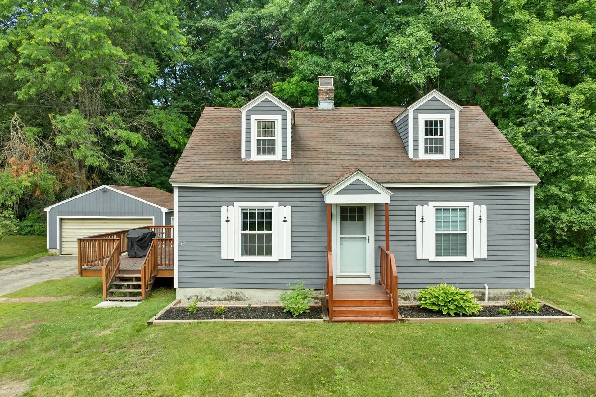 12 Mountain View Drive Hill NH 03243