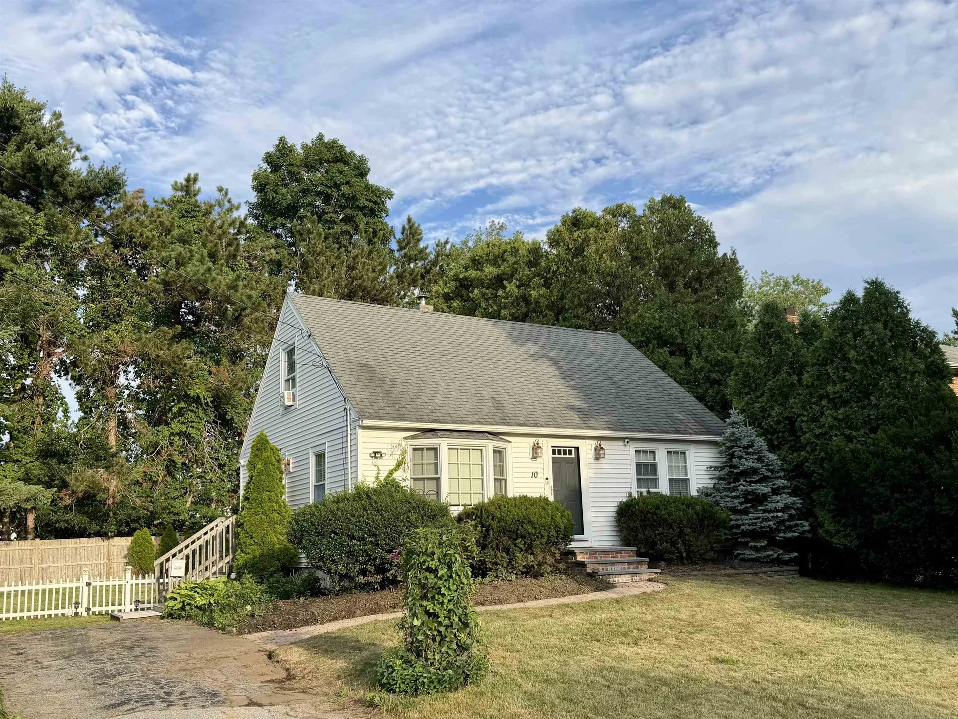 10 Ruth Lane Hampton NH 03842