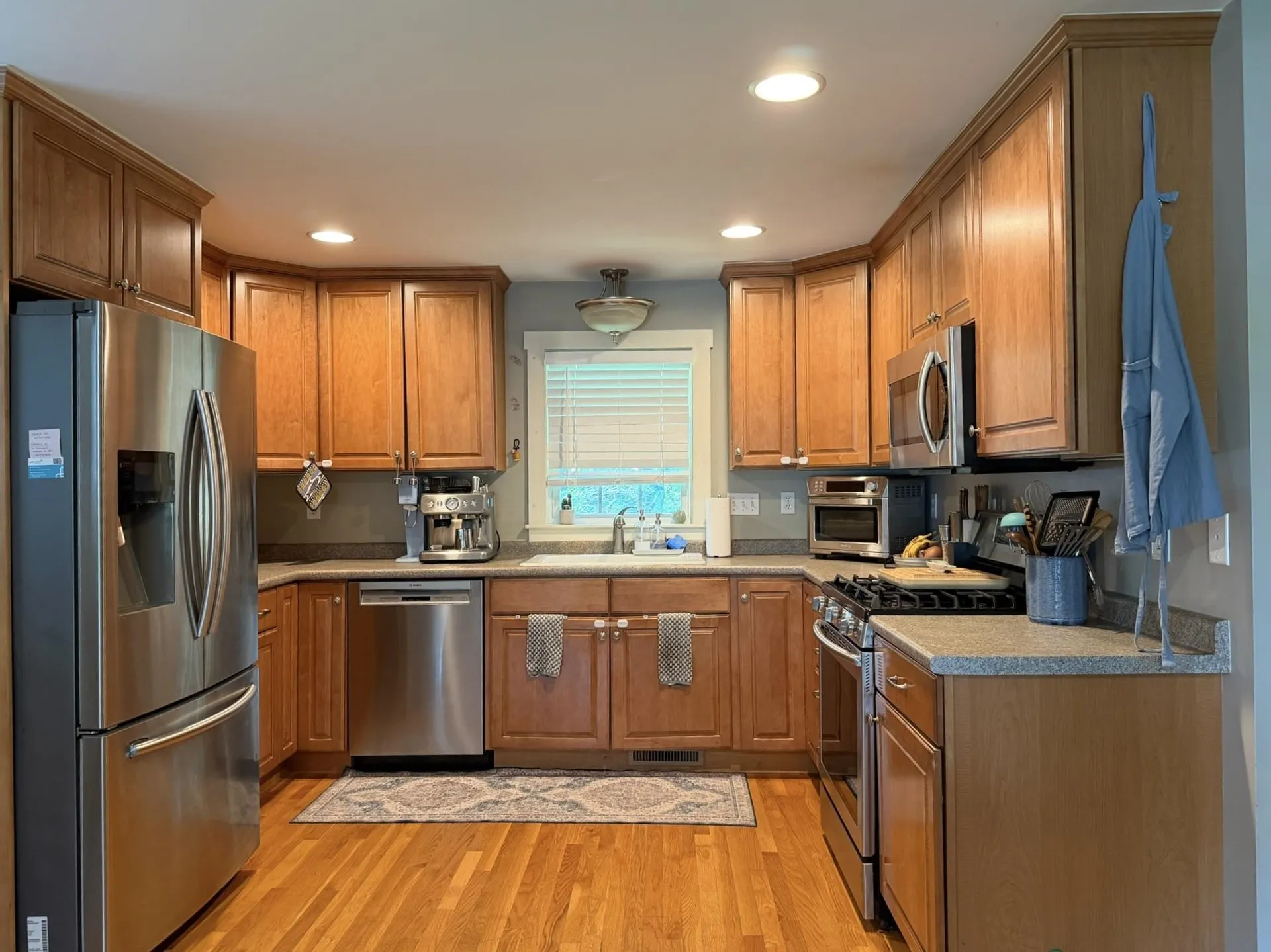 10 Ruth Lane Hampton NH 03842