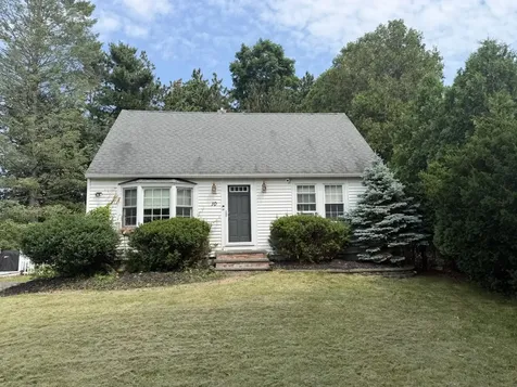 10 Ruth Lane Hampton NH 03842