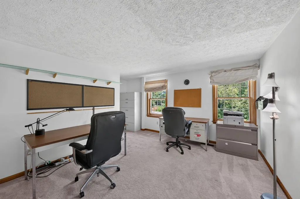 177 Ridge Road Nashua NH 03062