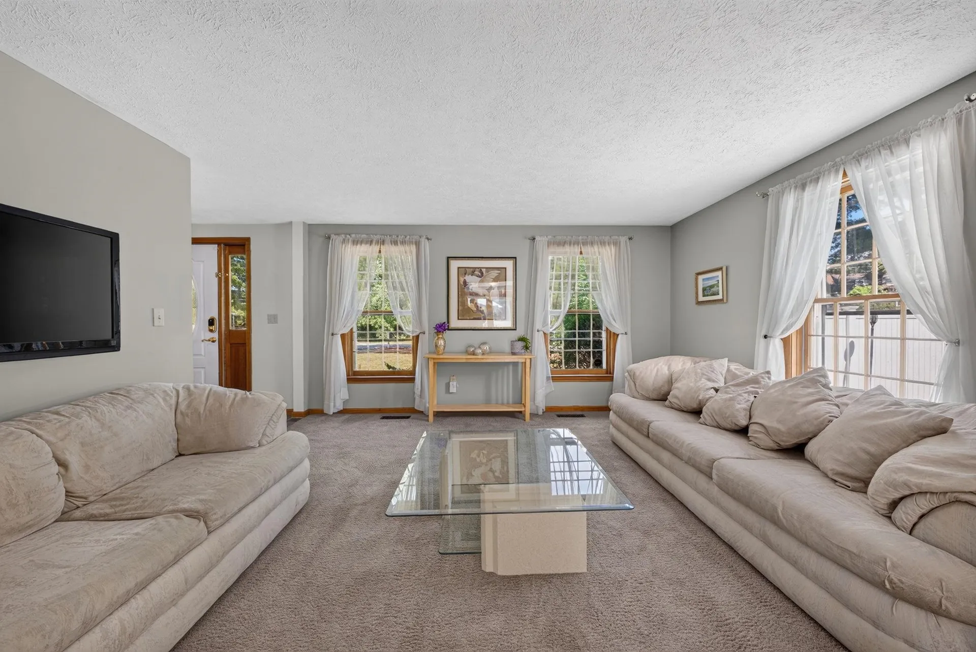177 Ridge Road Nashua NH 03062