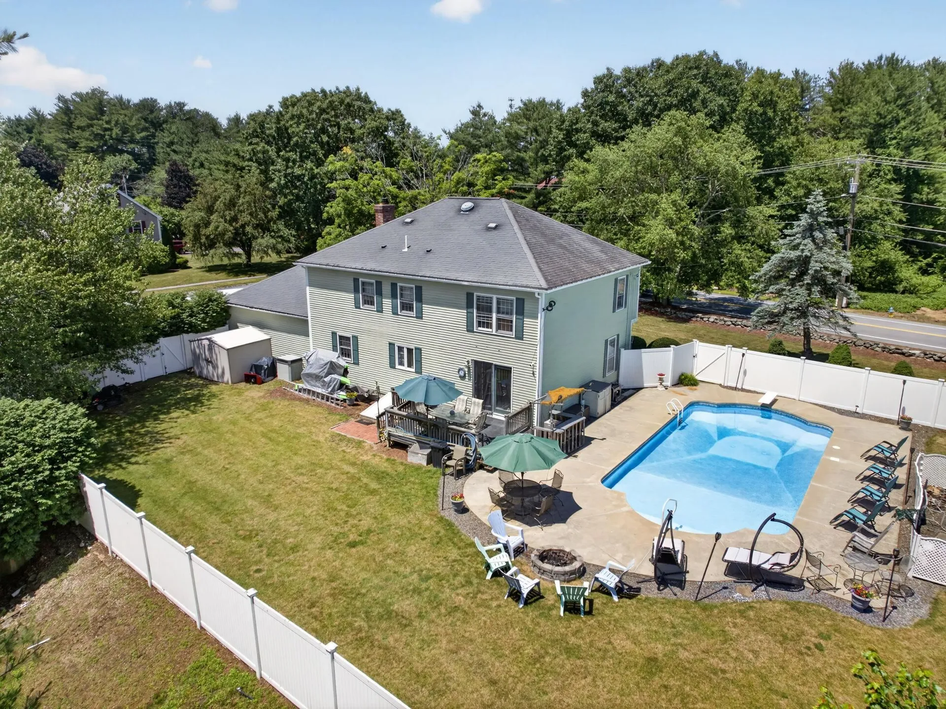 177 Ridge Road Nashua NH 03062