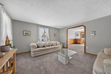 177 Ridge Road Nashua NH 03062