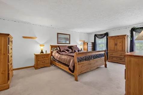 177 Ridge Road Nashua NH 03062