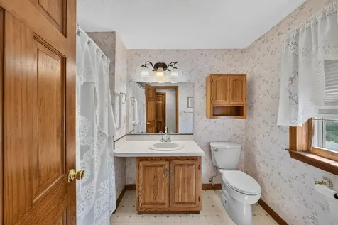 177 Ridge Road Nashua NH 03062