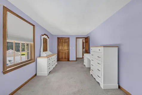 177 Ridge Road Nashua NH 03062