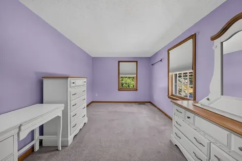 177 Ridge Road Nashua NH 03062