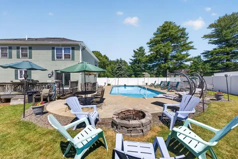 177 Ridge Road Nashua NH 03062