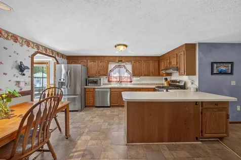 177 Ridge Road Nashua NH 03062