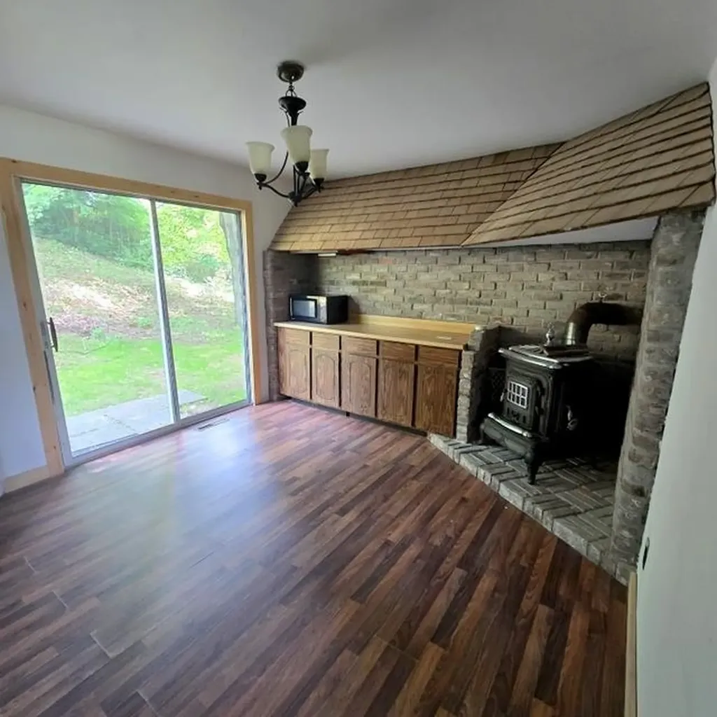 68 High Street Lyndon VT 05851