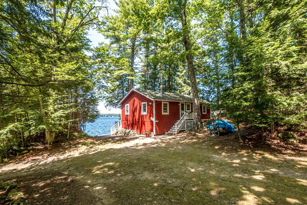191 Veazey Cove Road Wakefield NH 03872