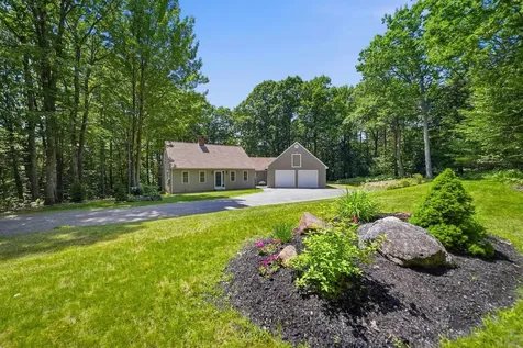 499 New Hampshire Route 140 Road Gilmanton NH 03237