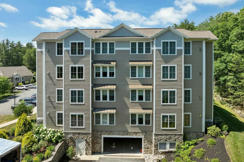 24 Willey Creek Road Exeter NH 03833
