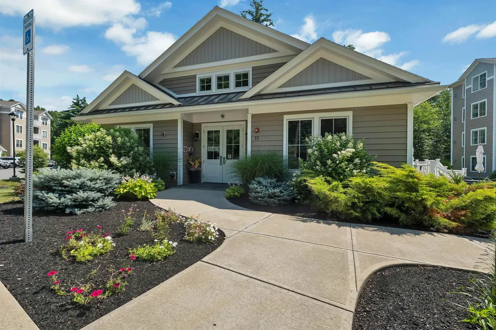 24 Willey Creek Road Exeter NH 03833