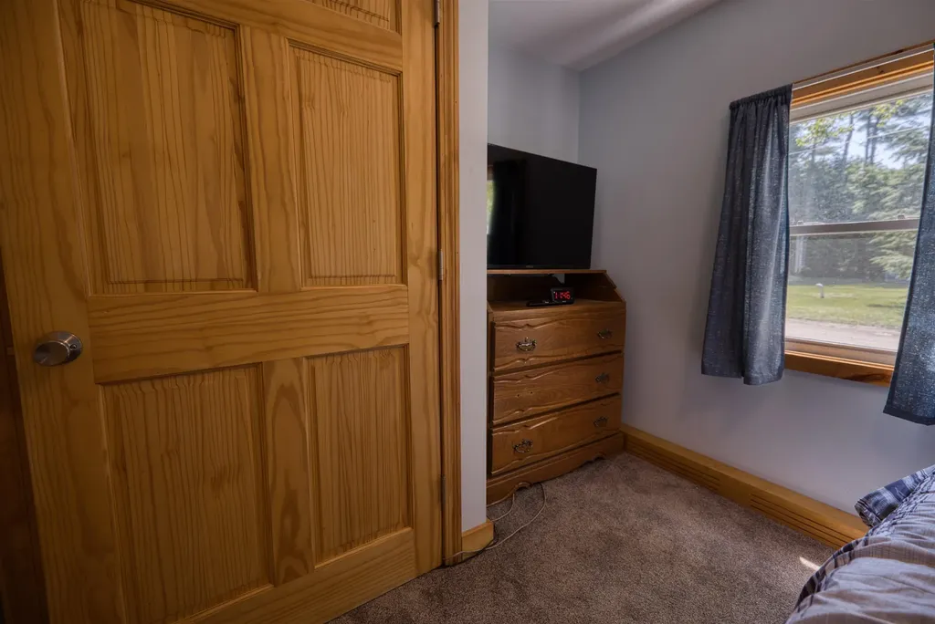 98 Thibodeau Lane Tamworth NH 03886