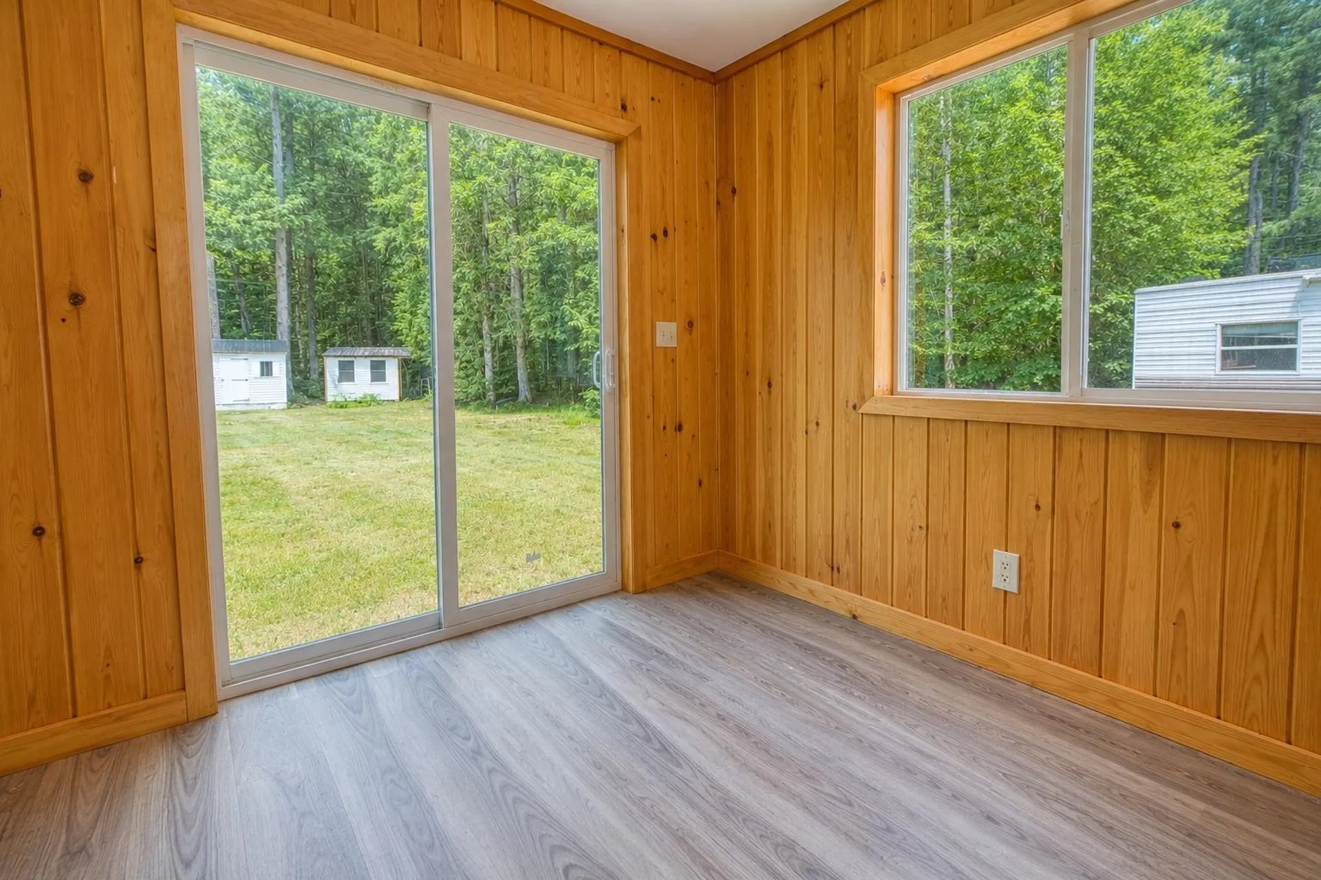 98 Thibodeau Lane Tamworth NH 03886