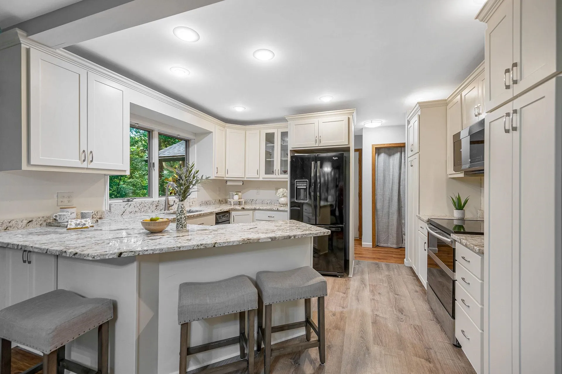 10 Shelly Drive Pelham NH 03076