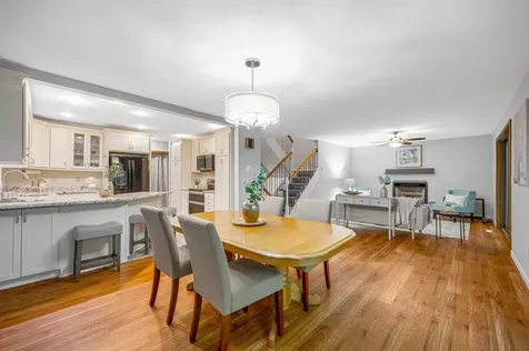 10 Shelly Drive Pelham NH 03076