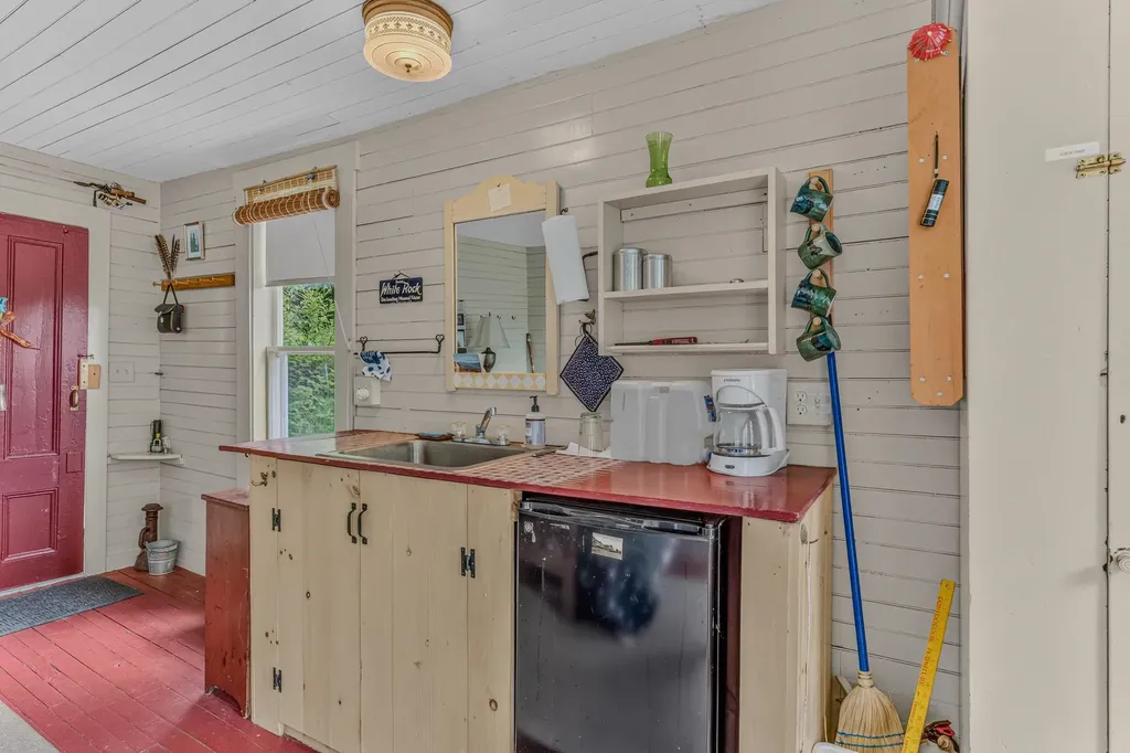145 Ingerson Road Jefferson NH 03583