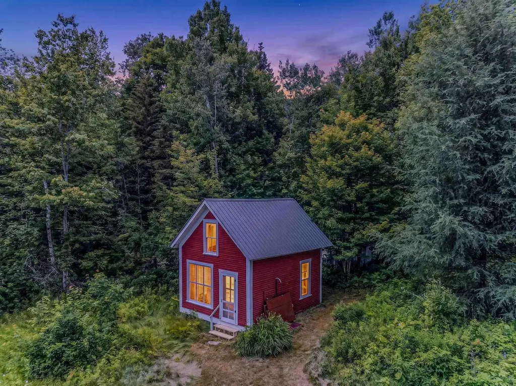 145 Ingerson Road Jefferson NH 03583