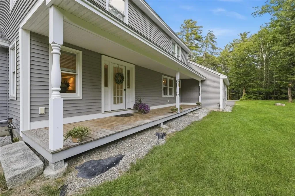 44 County Road Amherst NH 03031