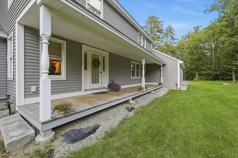 44 County Road Amherst NH 03031