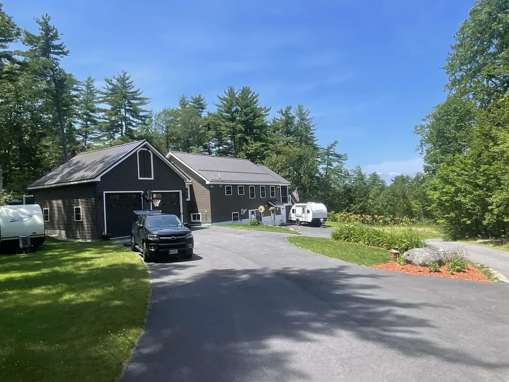 5 South Cove Road Wakefield NH 03872