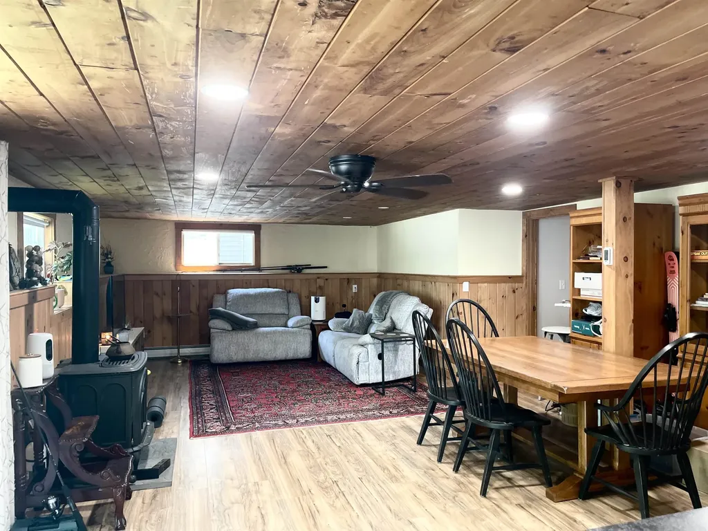 5 South Cove Road Wakefield NH 03872