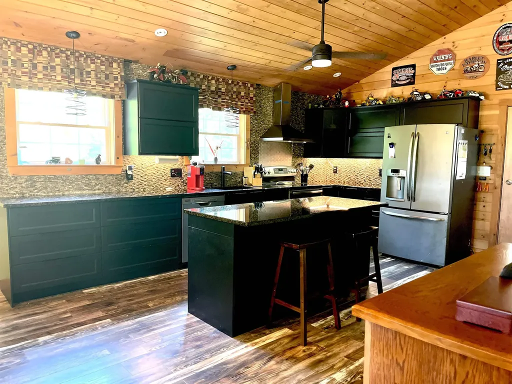 5 South Cove Road Wakefield NH 03872