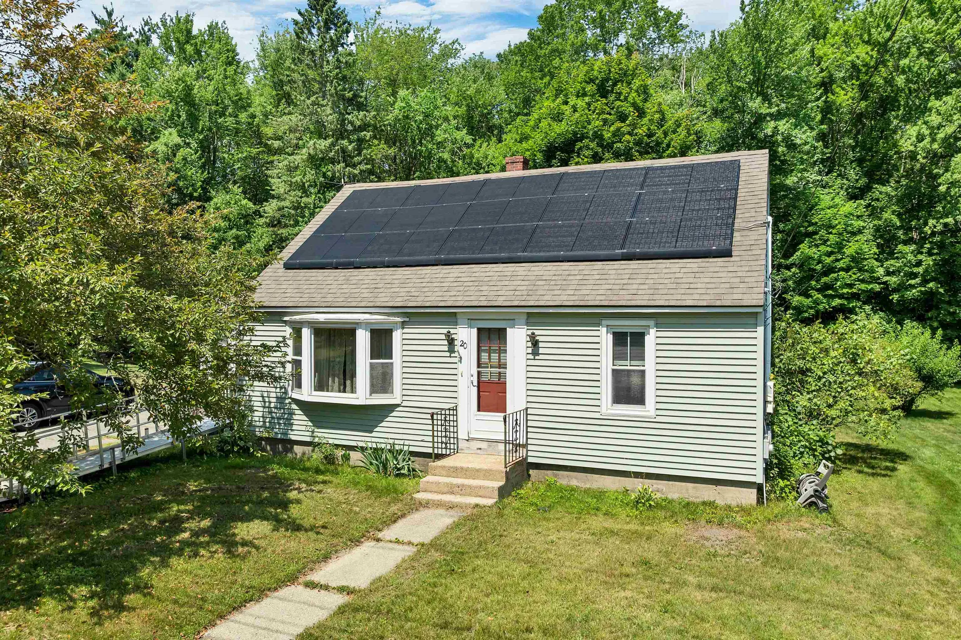 20 Maplecrest Street Newmarket NH 03857