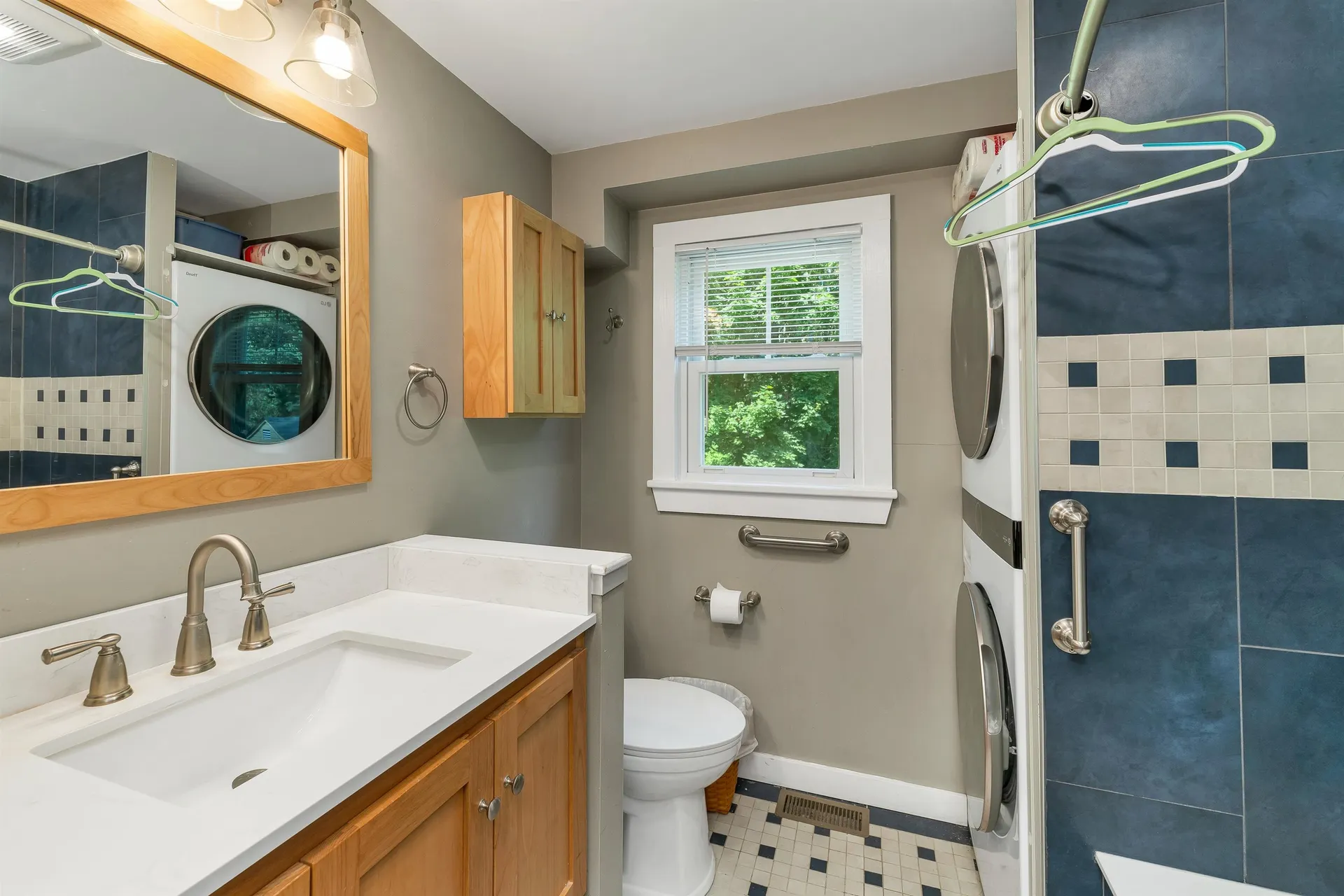 20 Maplecrest Street Newmarket NH 03857