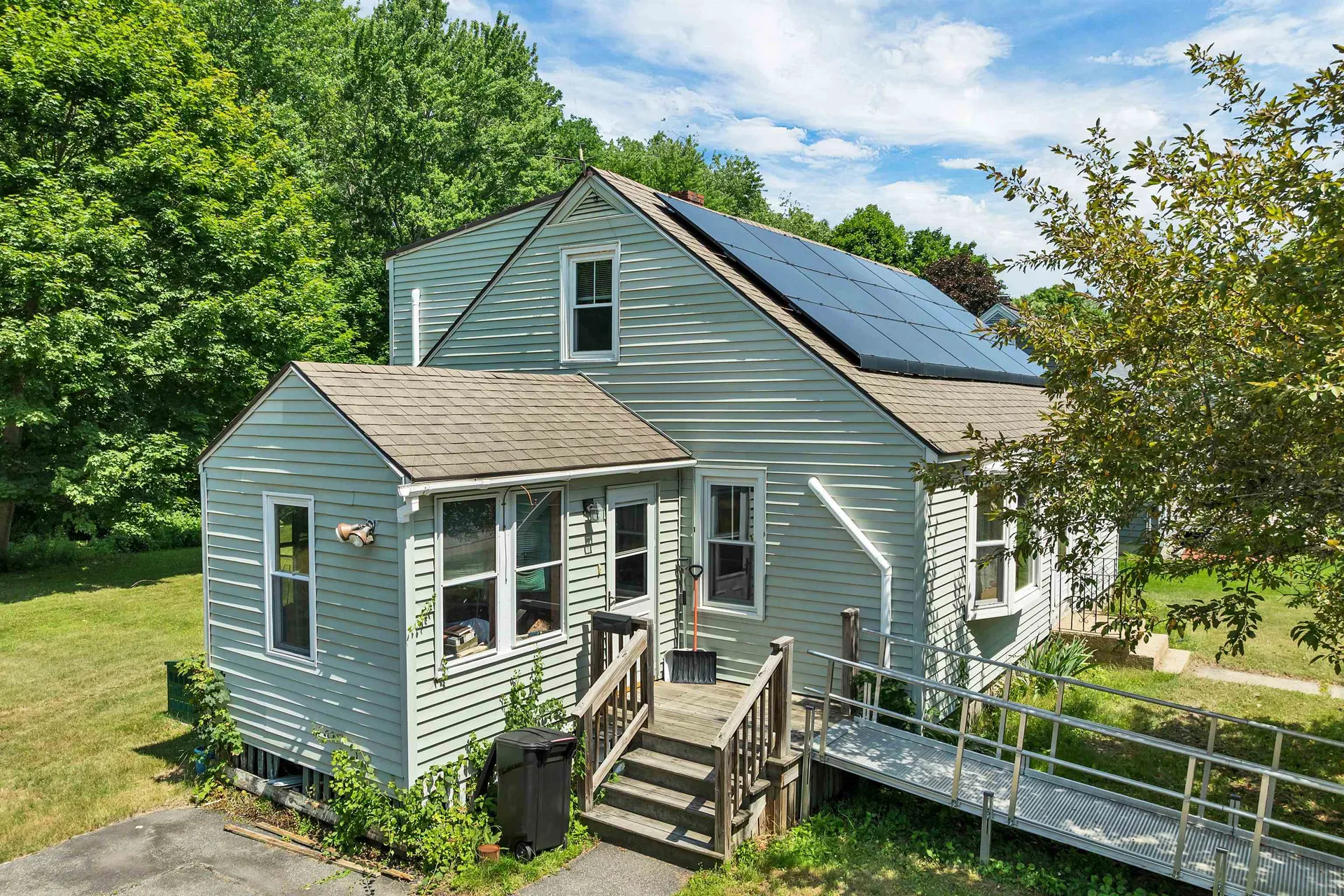 20 Maplecrest Street Newmarket NH 03857