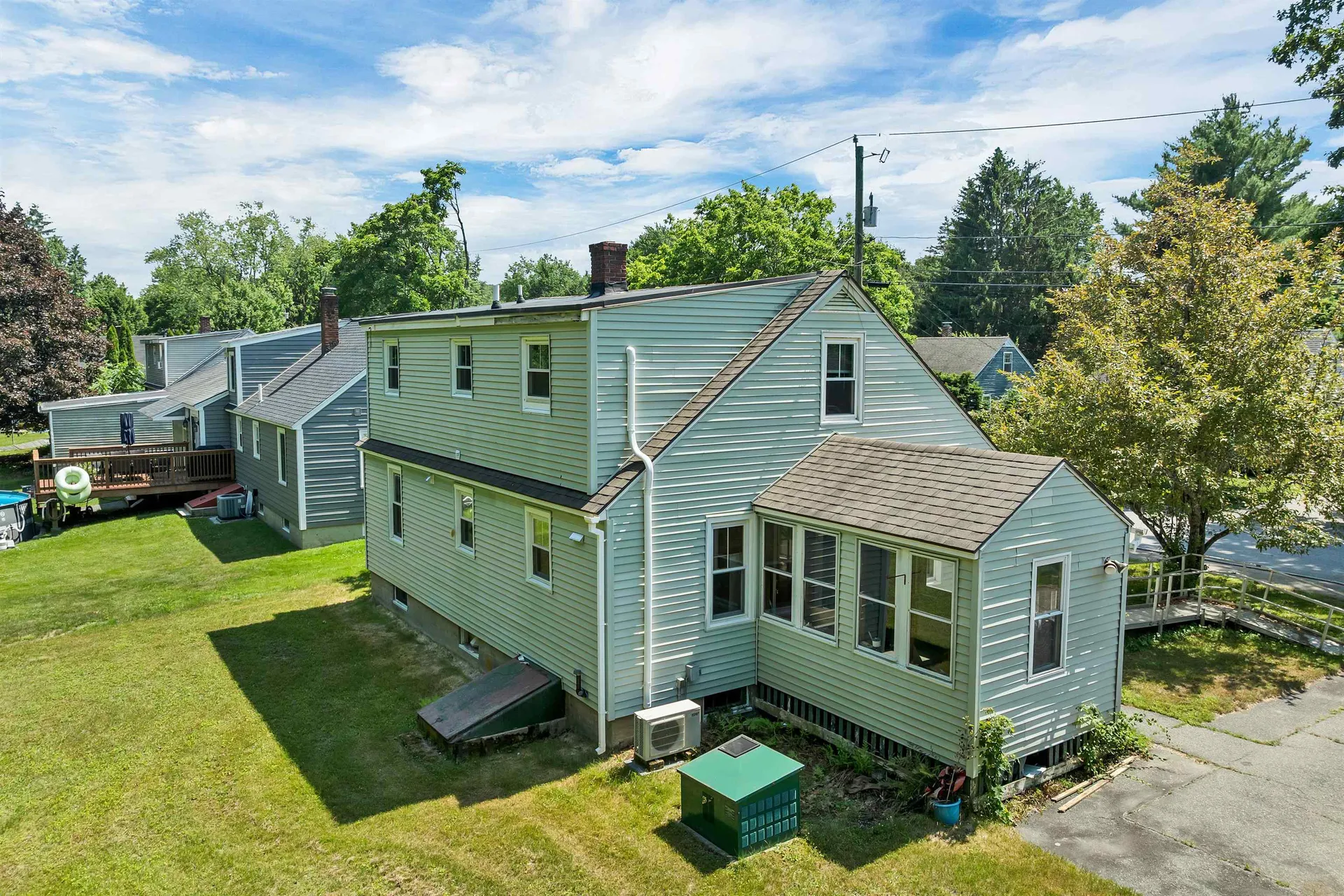 20 Maplecrest Street Newmarket NH 03857
