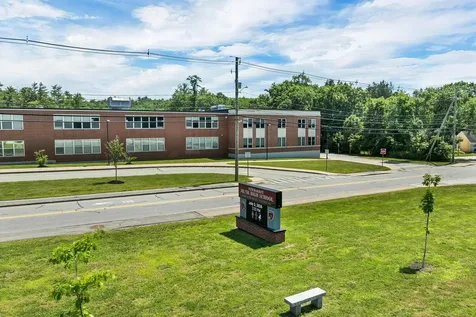 20 Maplecrest Street Newmarket NH 03857