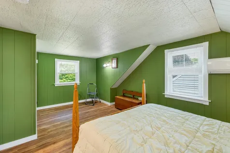 20 Maplecrest Street Newmarket NH 03857