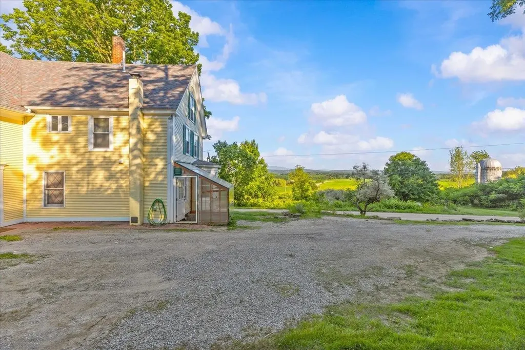 5971 Snake Mountain Road Weybridge VT 05753