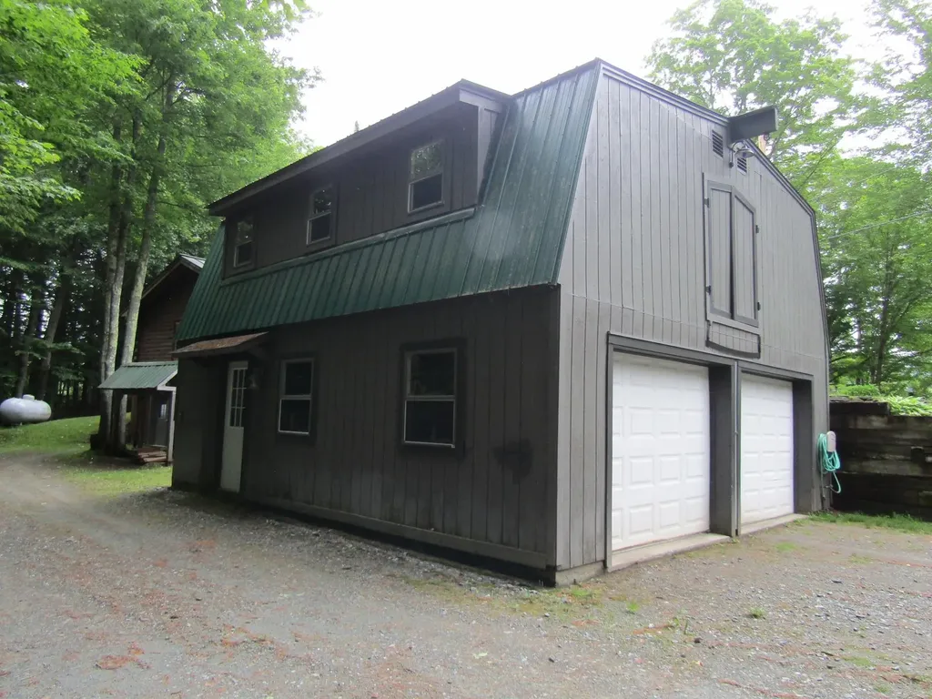 21 Pine Grove Lane Eden VT 05453