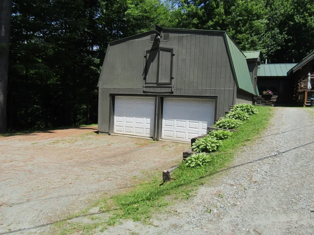 21 Pine Grove Lane Eden VT 05453