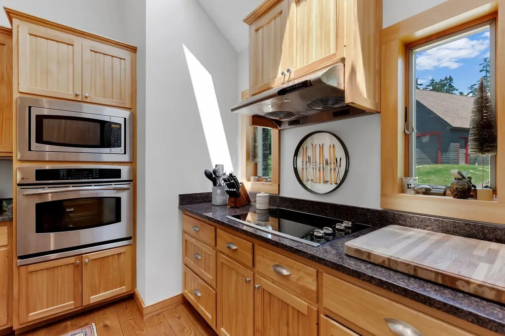 476 Dix Hill Plymouth VT 05056