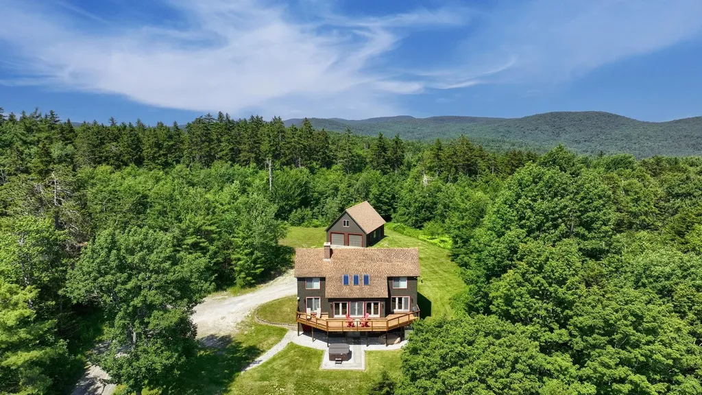476 Dix Hill Plymouth VT 05056