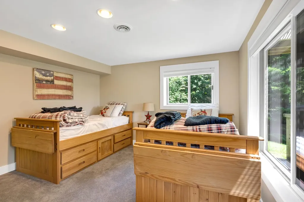 476 Dix Hill Plymouth VT 05056