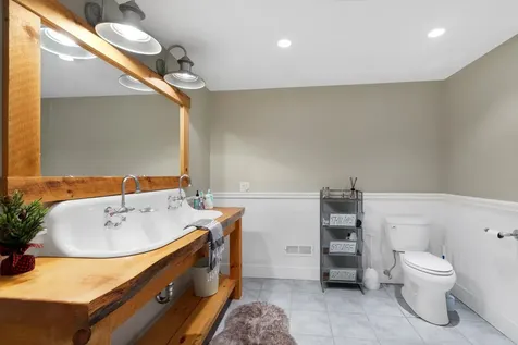 476 Dix Hill Plymouth VT 05056