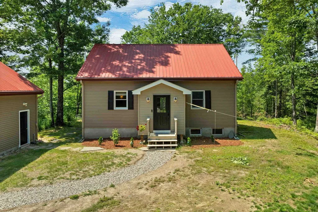 258 Pine River Road Effingham NH 03882