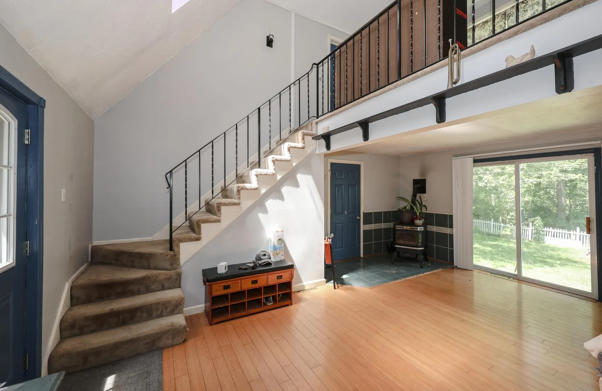 22 Holton Circle Londonderry NH 03053