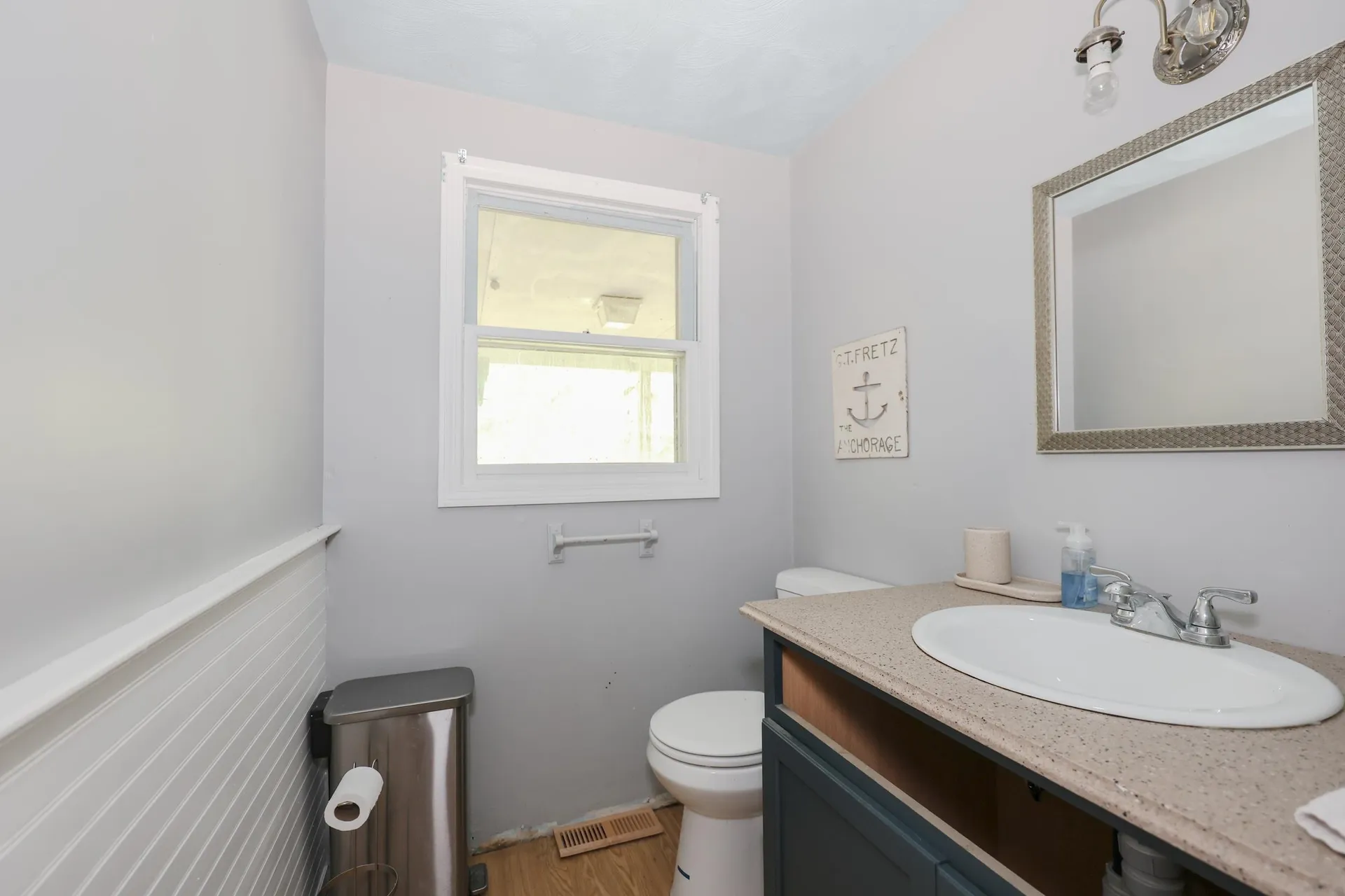22 Holton Circle Londonderry NH 03053