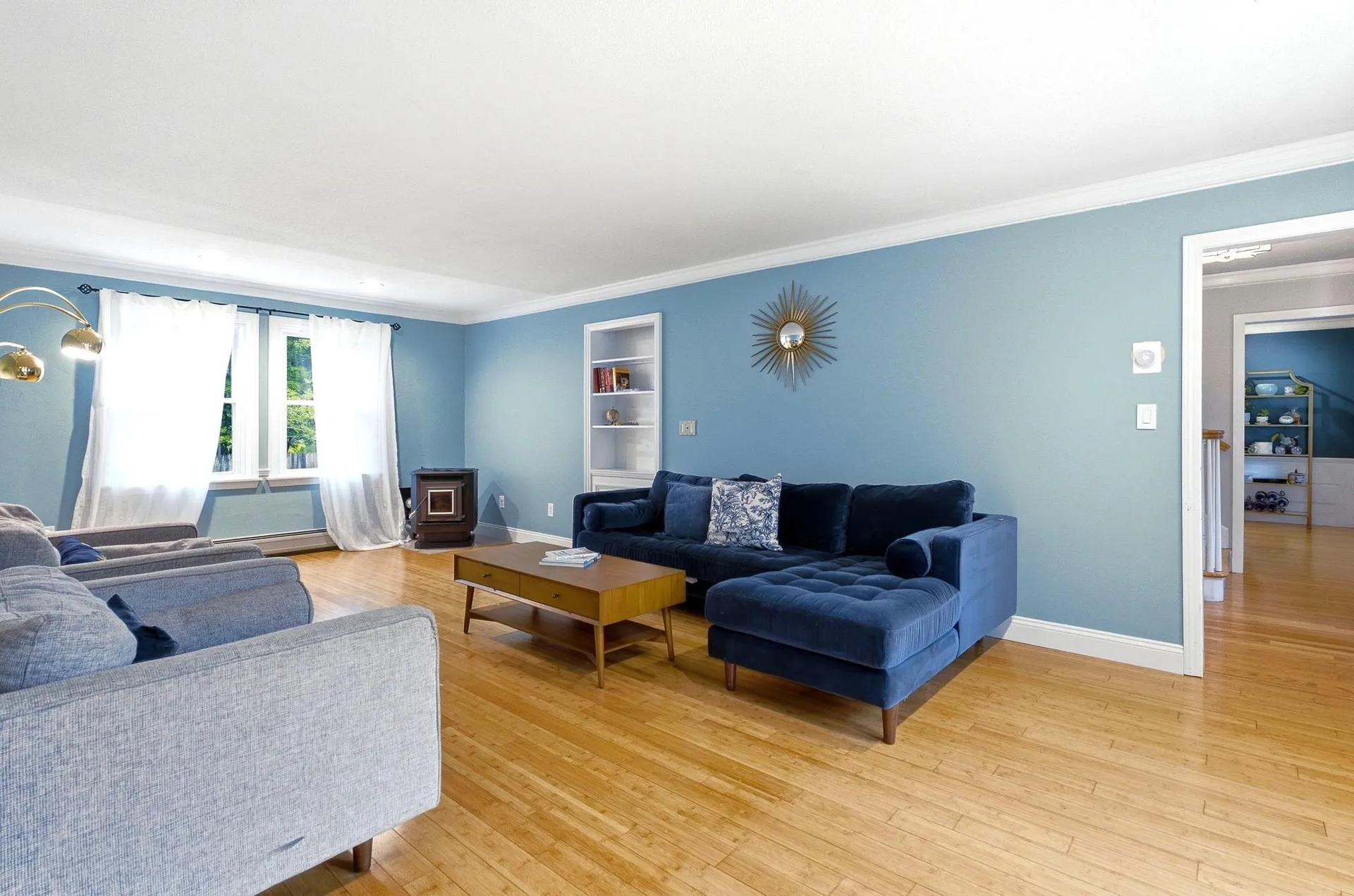 11 Wendover Way Bedford NH 03110
