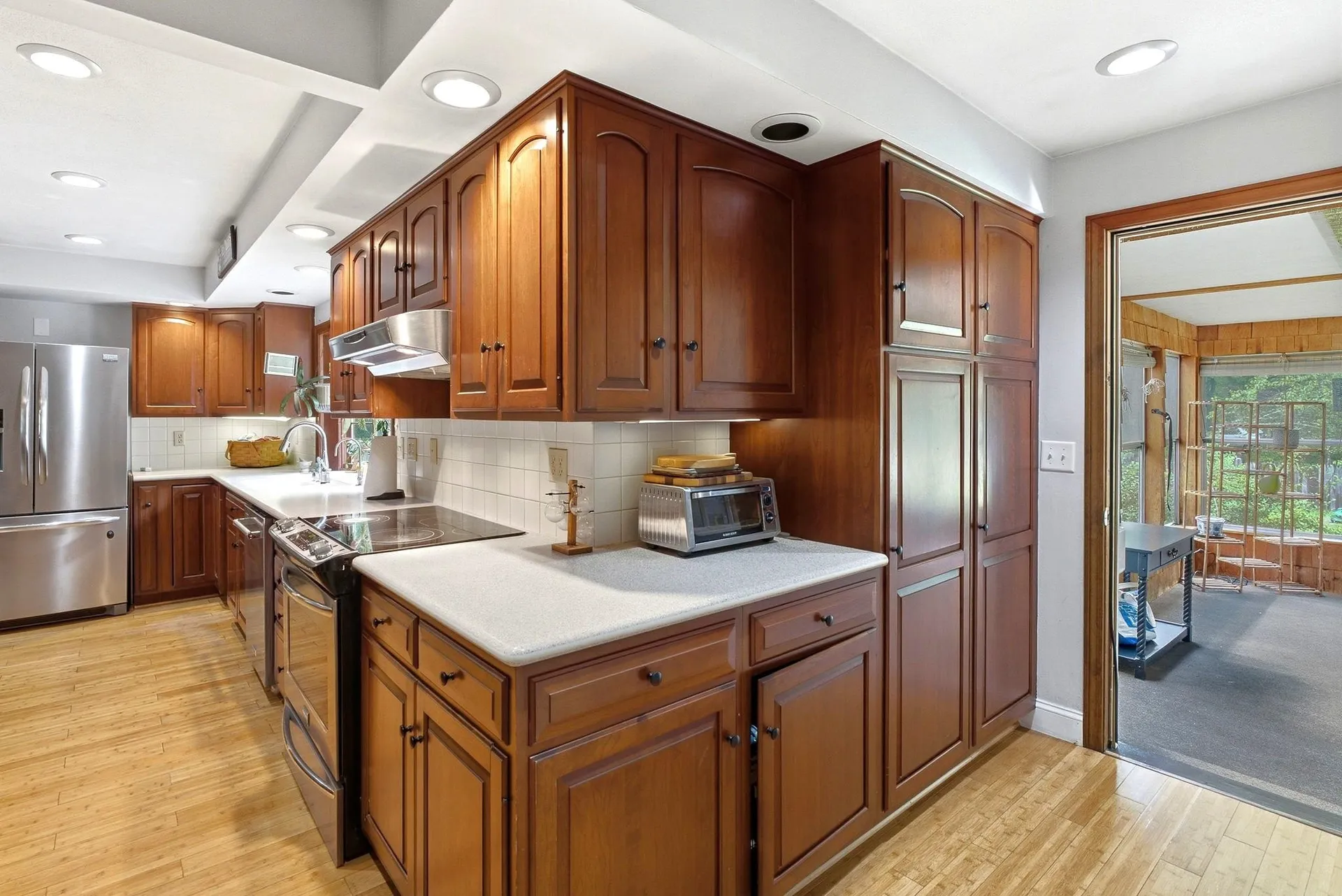 11 Wendover Way Bedford NH 03110