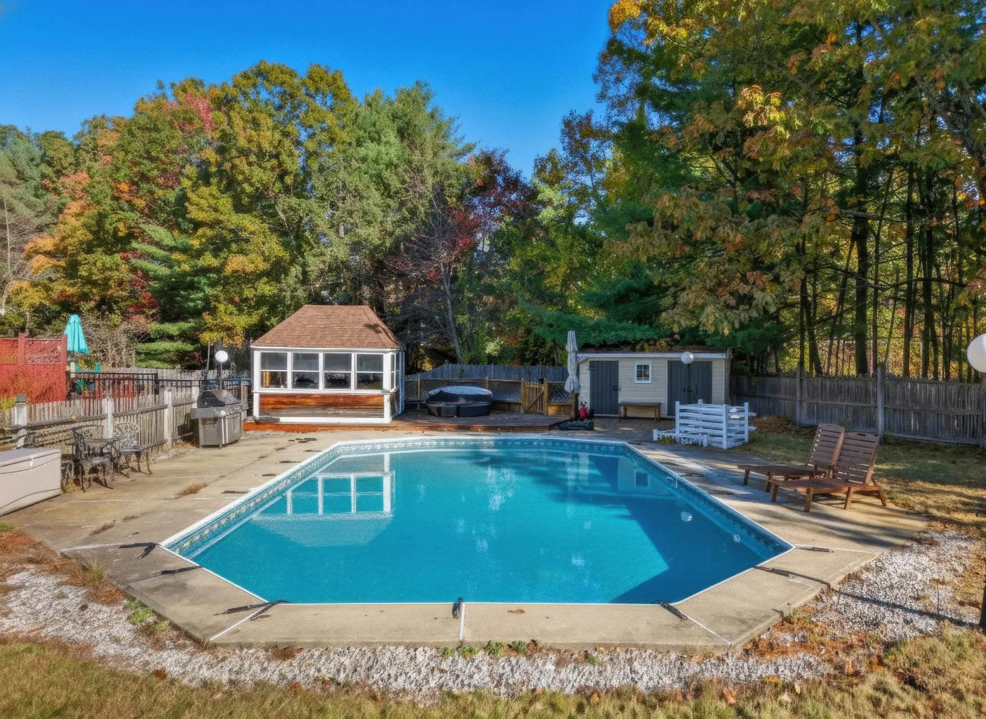 11 Wendover Way Bedford NH 03110