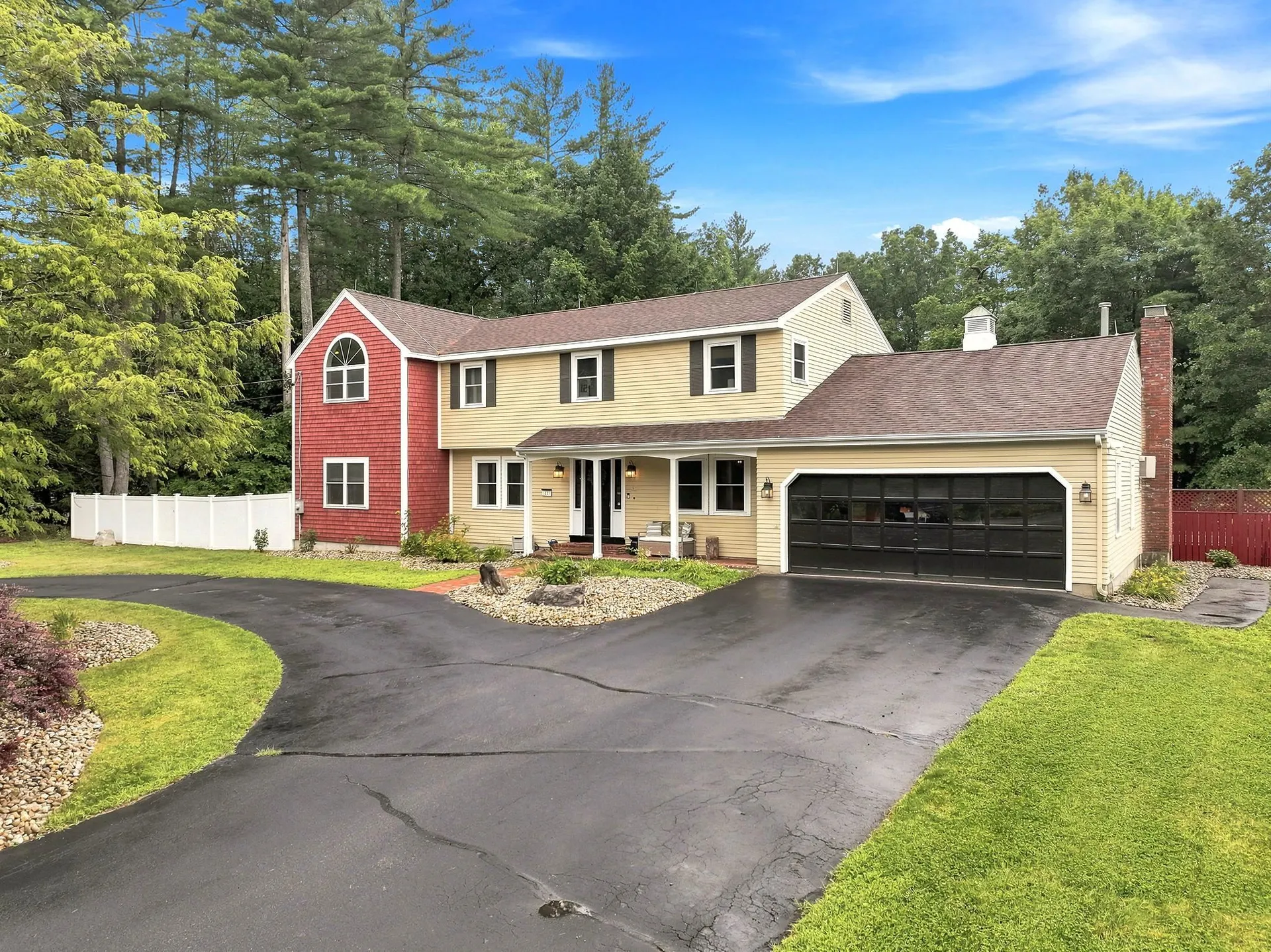 11 Wendover Way Bedford NH 03110